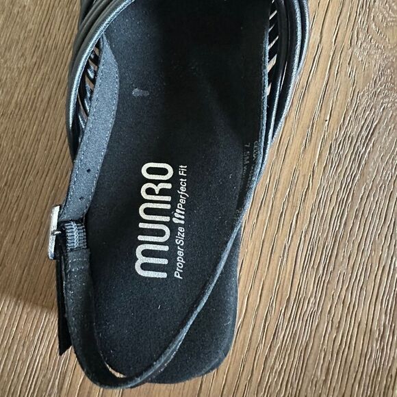 MUNRO Celia Slingback Sandal In Black - Picture 8 of 12